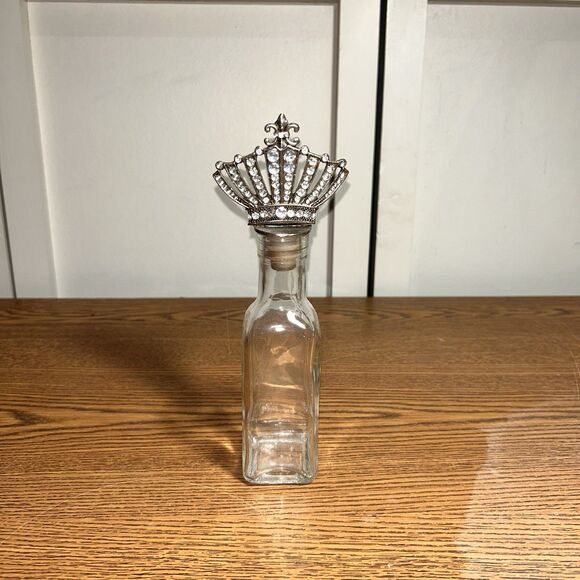 Glass Bottle Decanter w/ Jeweled Crown Topper - Picture 2 of 6